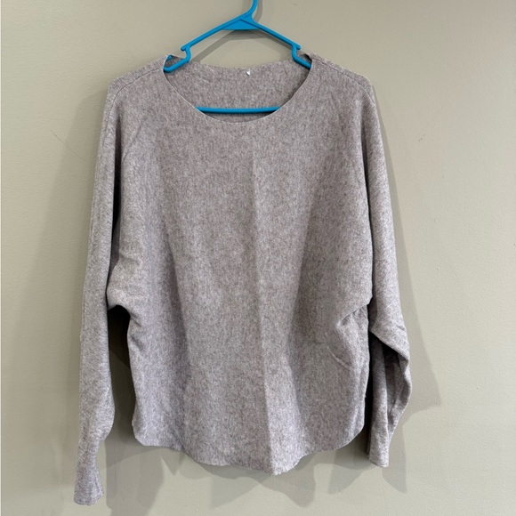 Villa Milano Oatmeal Dolman Soft Sweater Medium - Picture 1 of 7